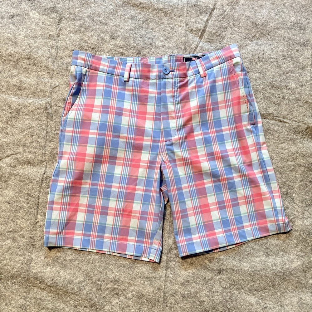 Vineyard Vines Men's Shorts Size 33 Plaid Mesh Pockets Inside Summer Wear Cool L